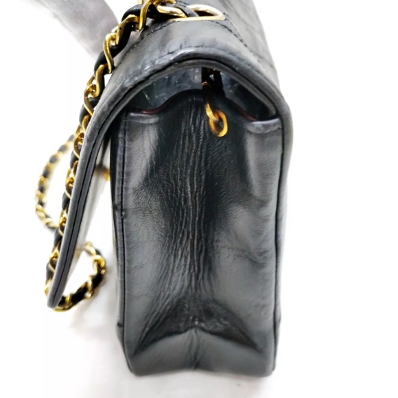 CHANEL DIANA SMALL Single Flap RARE Quilted Logo Lambskin Chain Bag - Picture 5 of 13